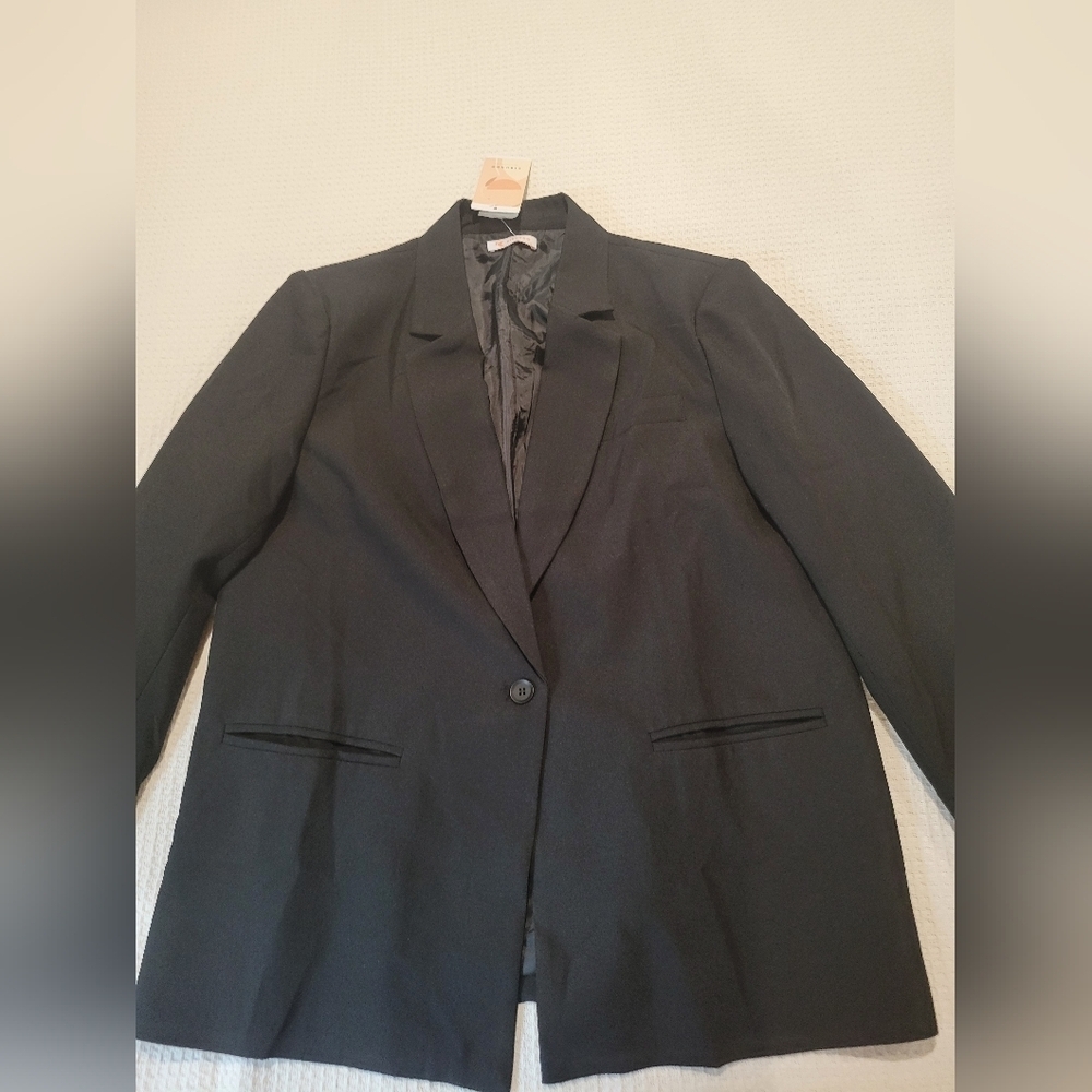 Kirundo Women's Black Blazer - Picture 11 of 12
